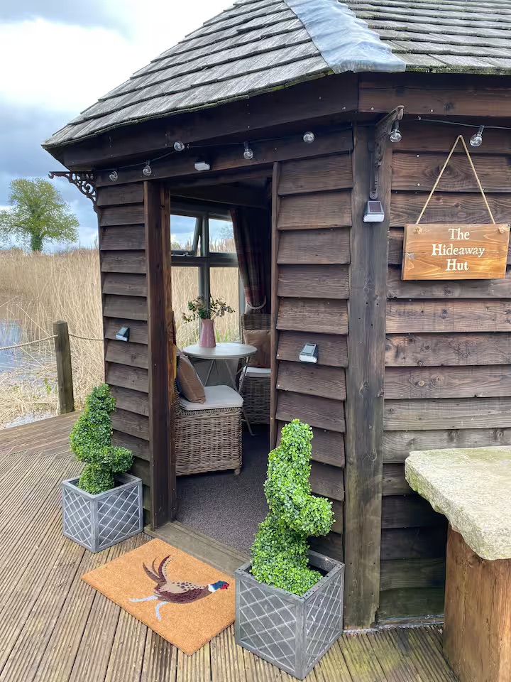 Hideaway Hut